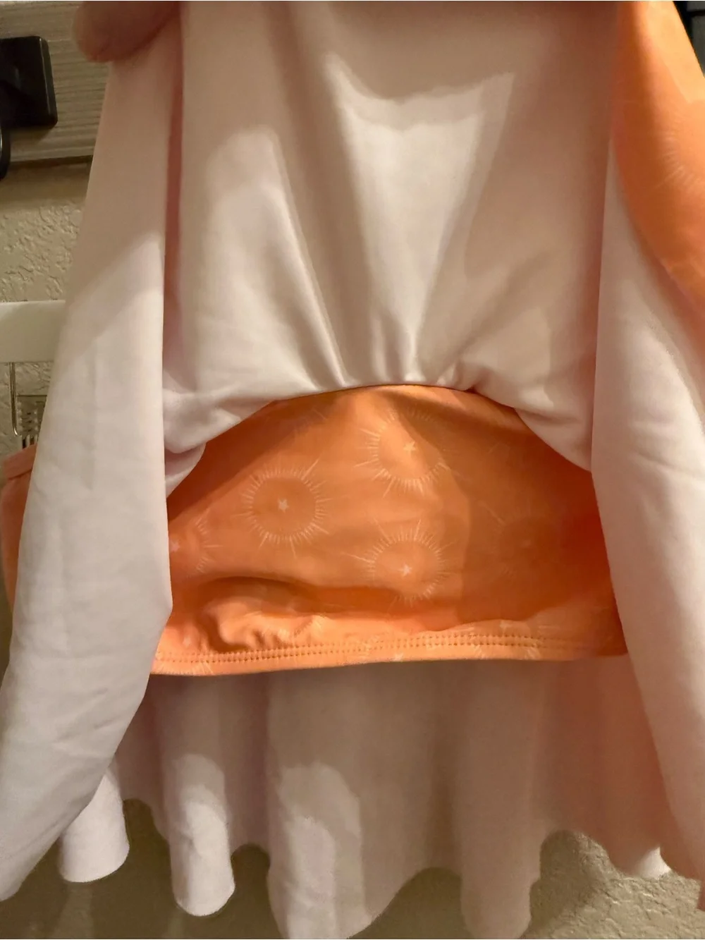 Kortni Jeane flattering peach